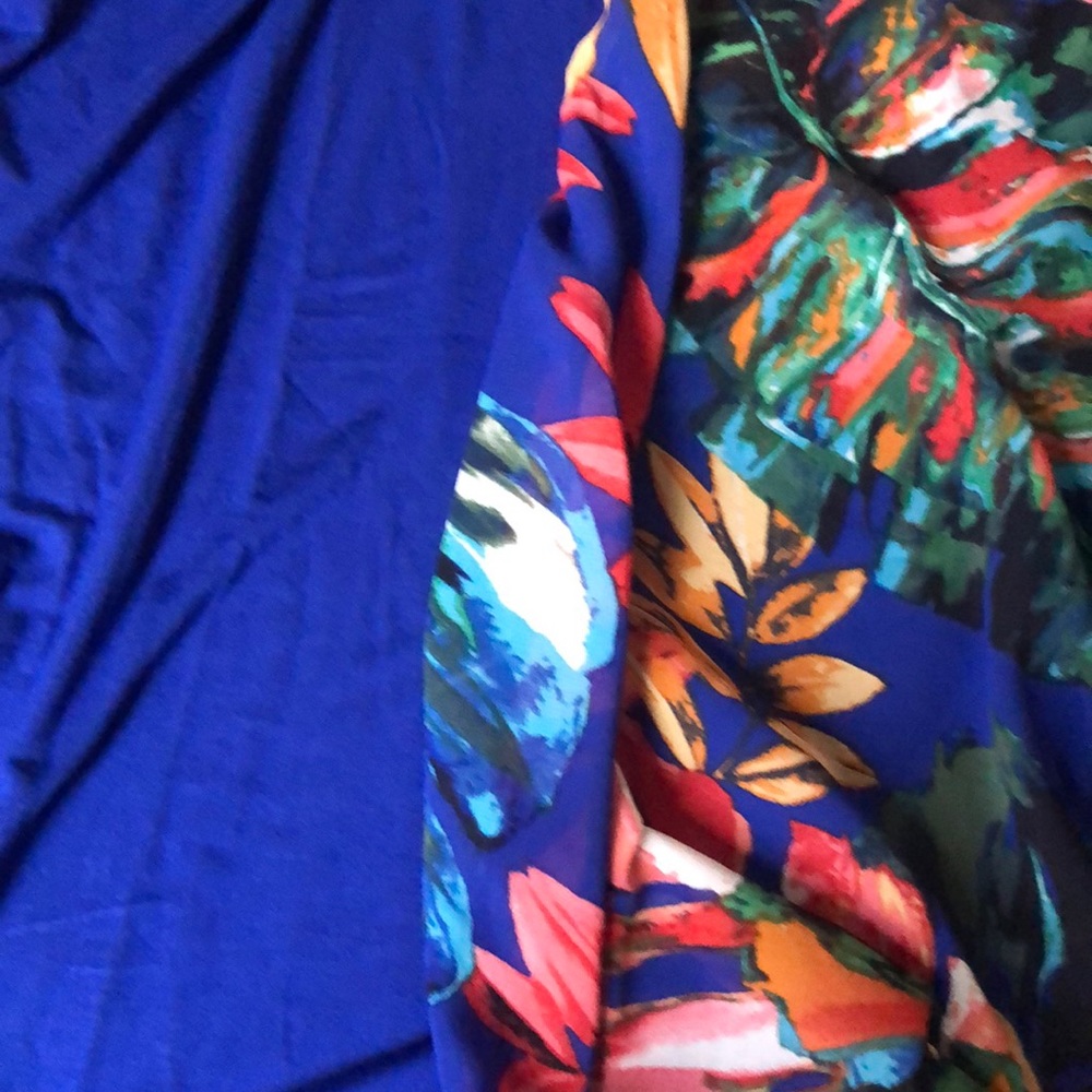Signature Collection Tropical Flowy Tank - Picture 3 of 6